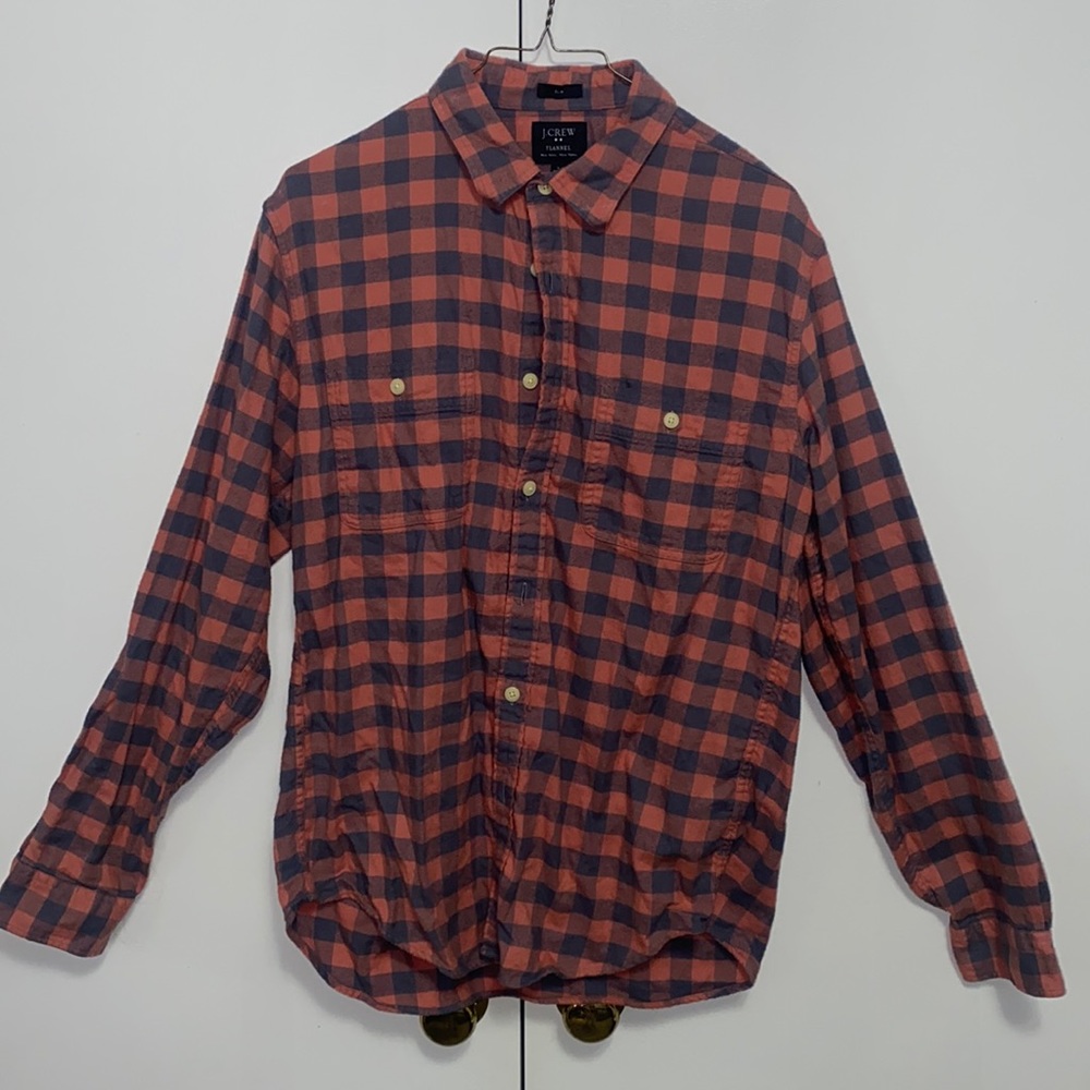 LARGE LIGHT BLUE AND PEACH J. CREW CASUAL BUTTON DOWN SHIRT